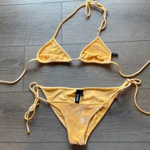 Triangl Velvet String Bikini Set